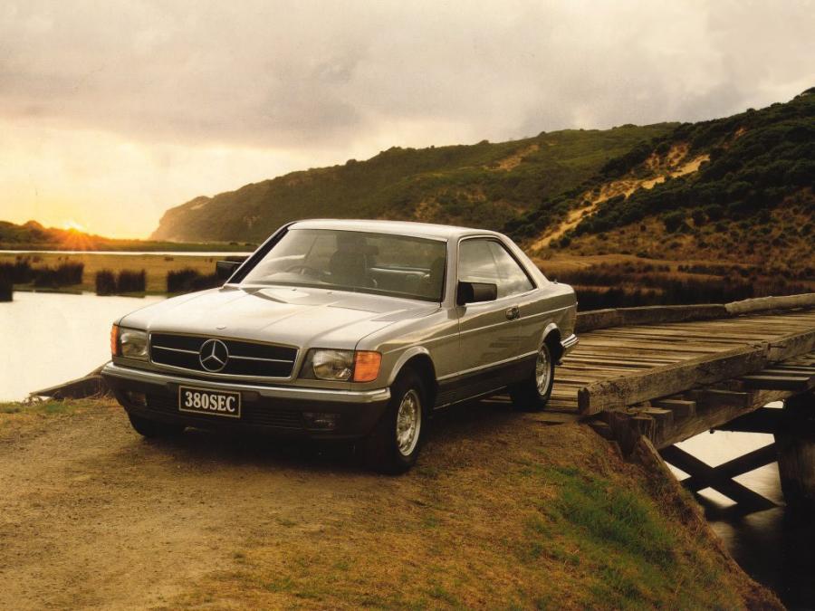 Mercedes-Benz 380 SEC 1981 года  (UK) (фото 2 из 23)